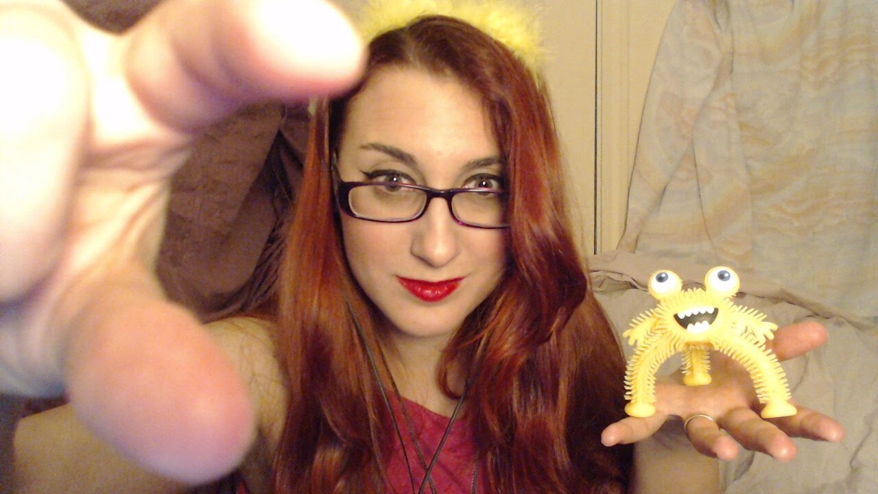 Ролевая игра «Пришелец, не являющийся человеком» — личное внимание, чистка лица, тычки в лицо