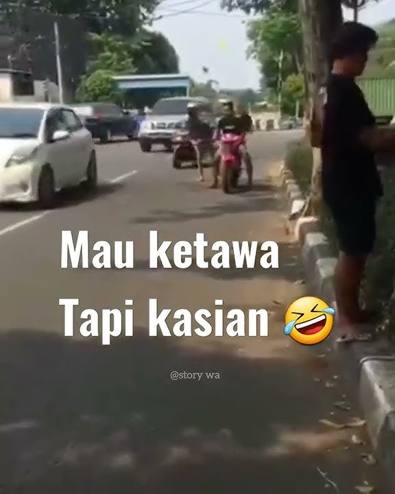 nyeting motor di samperin polisi 🤣 #fyp #viral #shorts #lucu #storywa #feedshorts #memelucu #meme