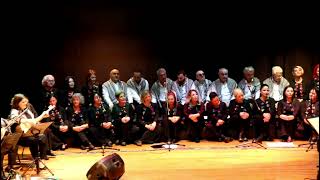 Evlerinin Önü Yonca Resimi