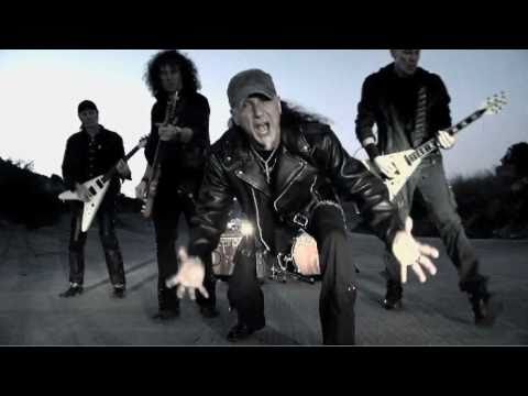 ACCEPT approved tribute video "New World Comin" from the much acclaimed come back heavy metal album of the year "Blood of the Nations". Shot on an abandon Fo...