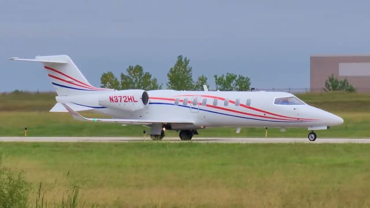 2021 Learjet 75 | Taxi & Takeoff | New Century AirCenter (JCI/KIXD