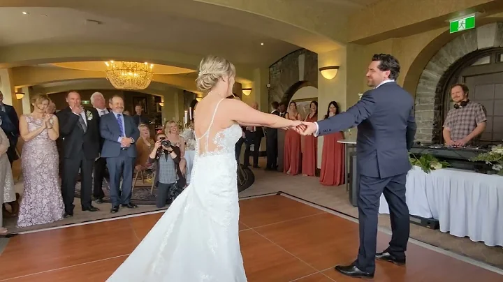 First Dance - Mr & Mrs Quigley - 2022