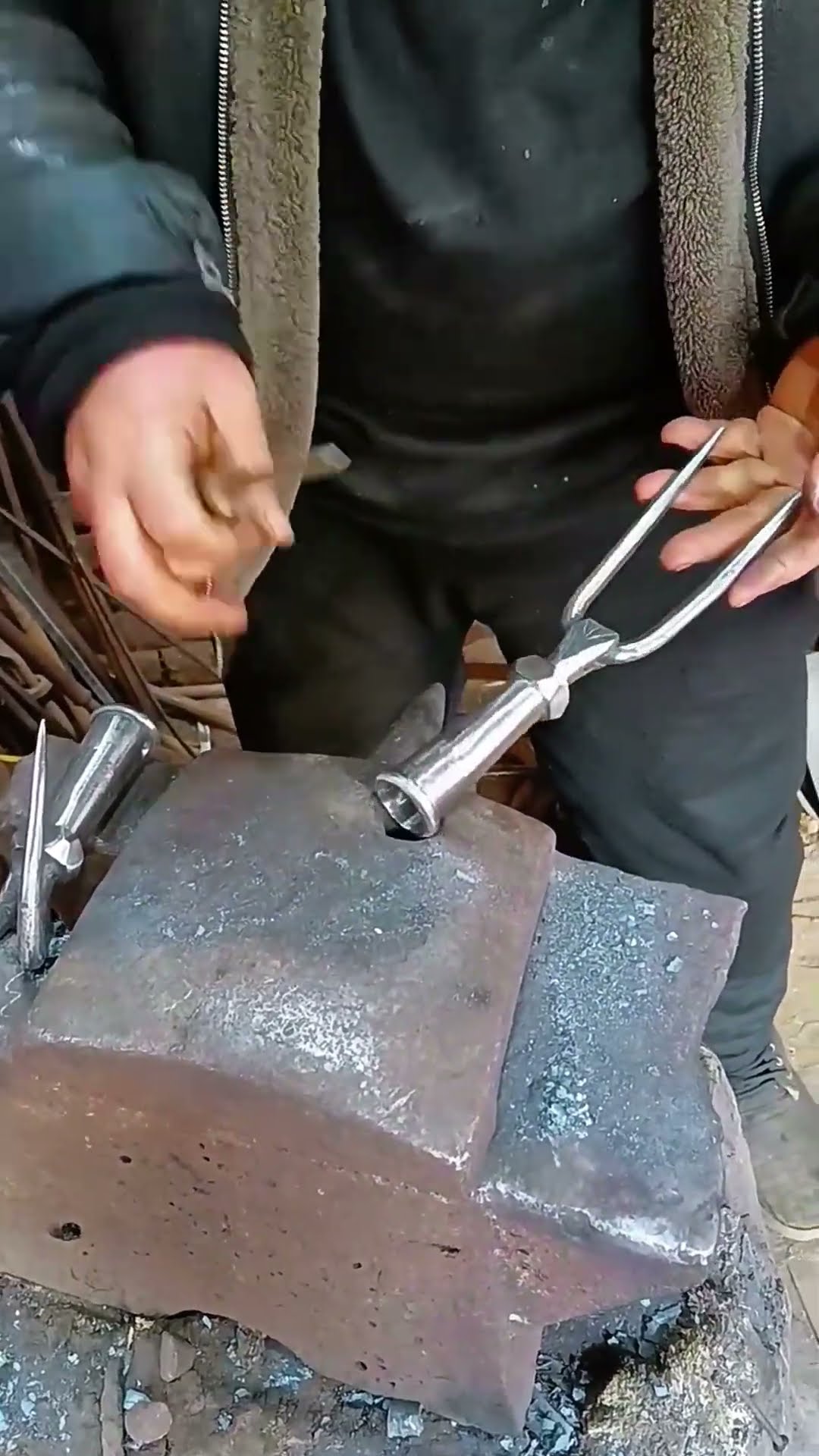 Double strand cross grinding process- Good tools and machinery make work easy