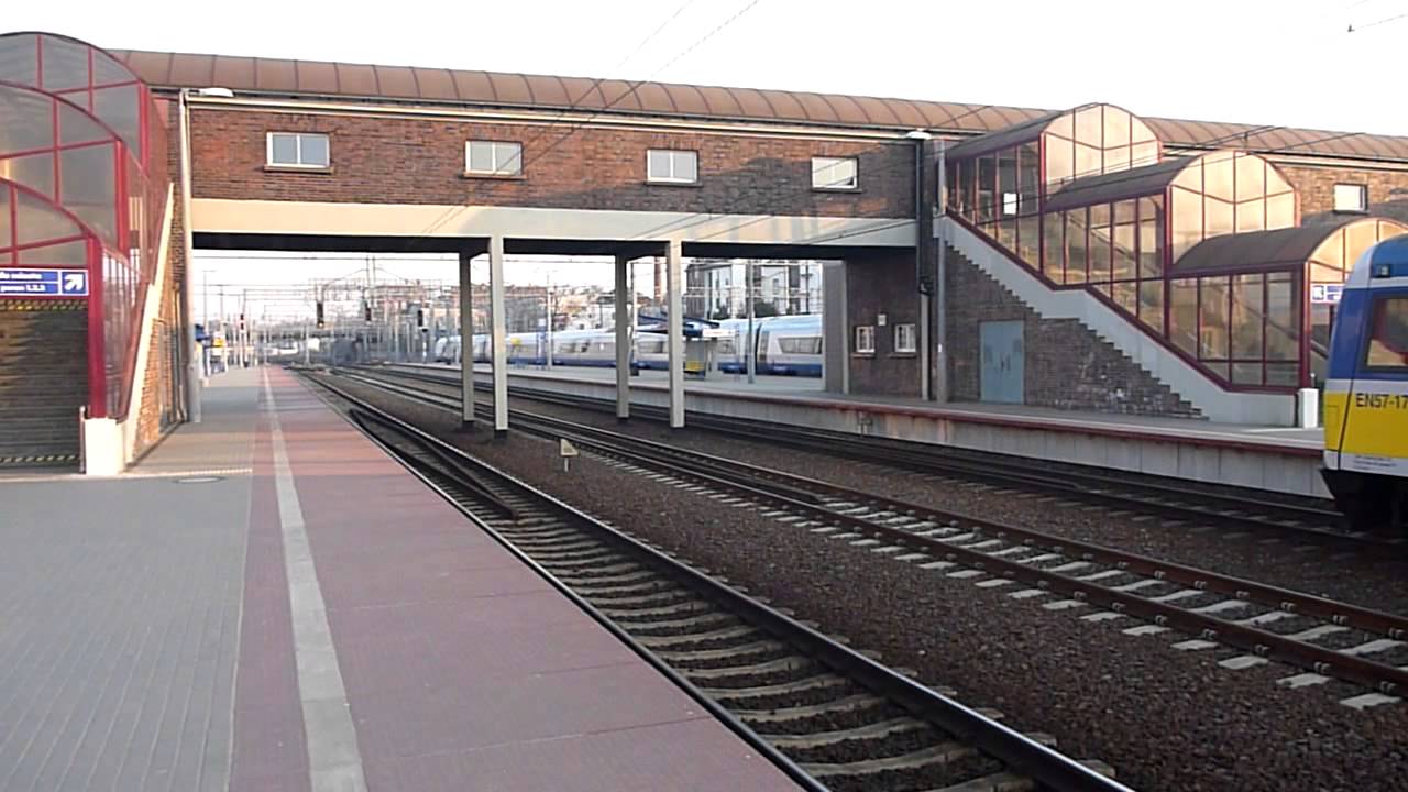 Stacja PKP Tczew [ EIP,EIC,IC,TLK,Regio ]