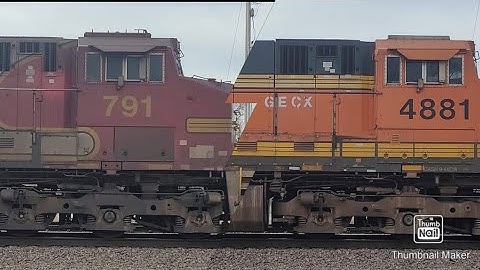 2 Trains on the BNSF St Joseph Subdivision Ft. Race, GECX/Fakebonnet duo, and More (Feb 12th, 2023)