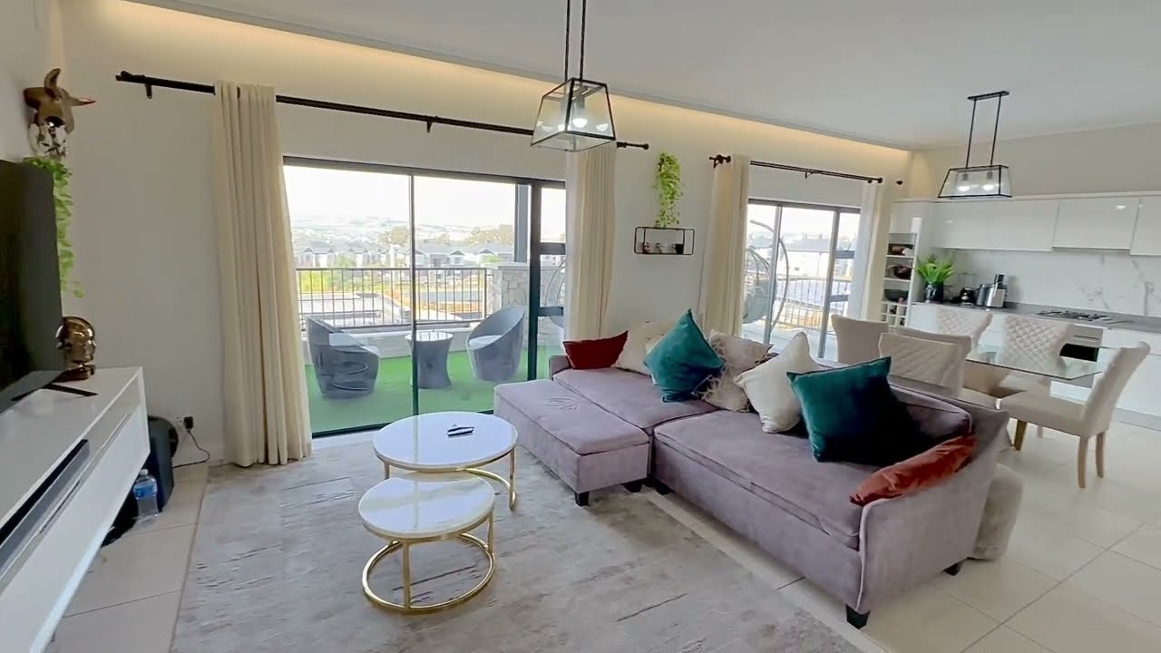 THE POLOFIELDS   2 BED, 2 BATH PENTHOUSE