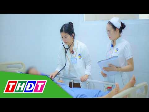 Tay Ninh: Woman collapses in field after being struck by lightning | THDT