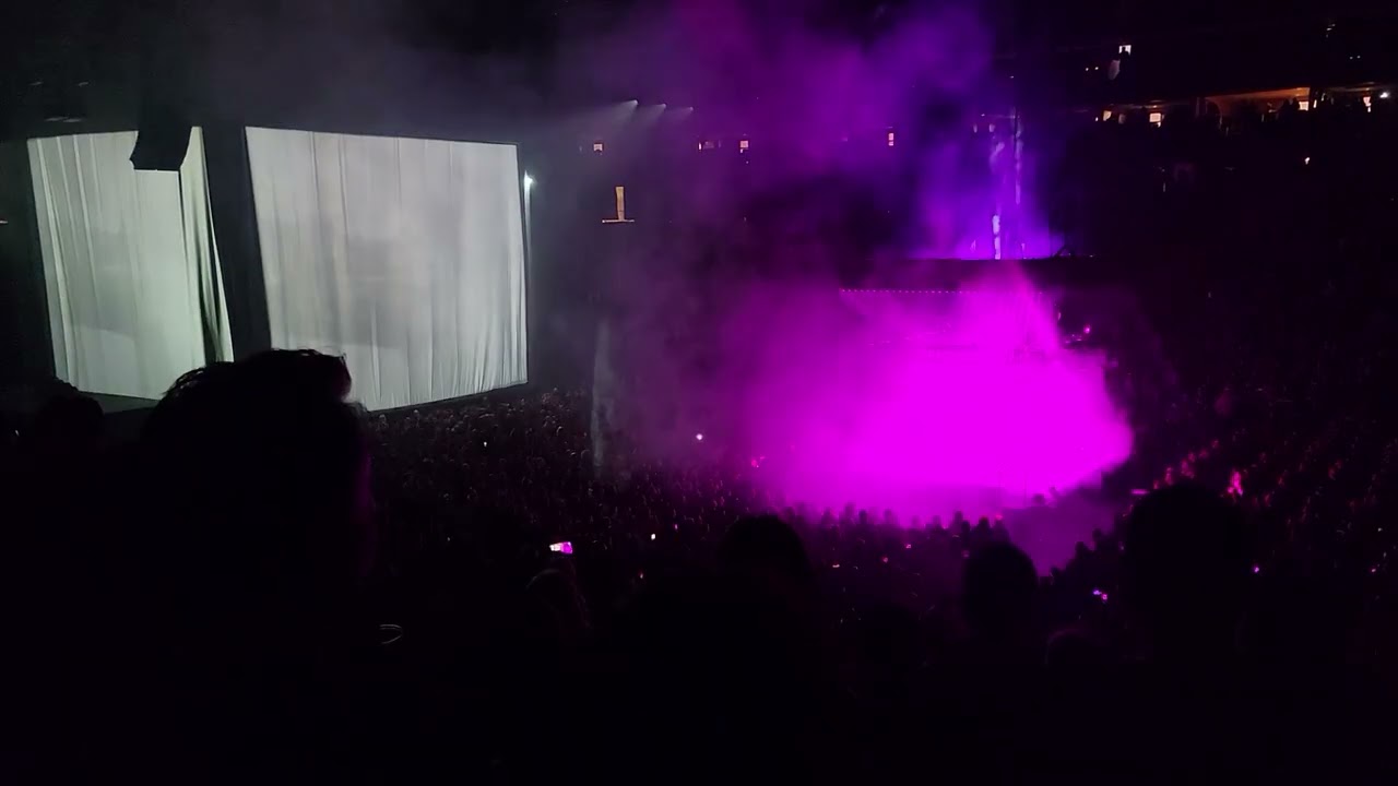 Closer - Nine Inch Nails at Prudential Center, Newark, NJ - 2-14-26
