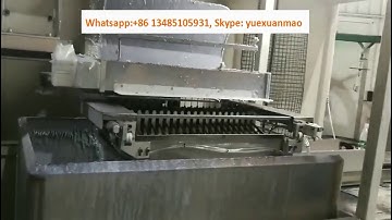 Cloth hanger gluing flocking machine