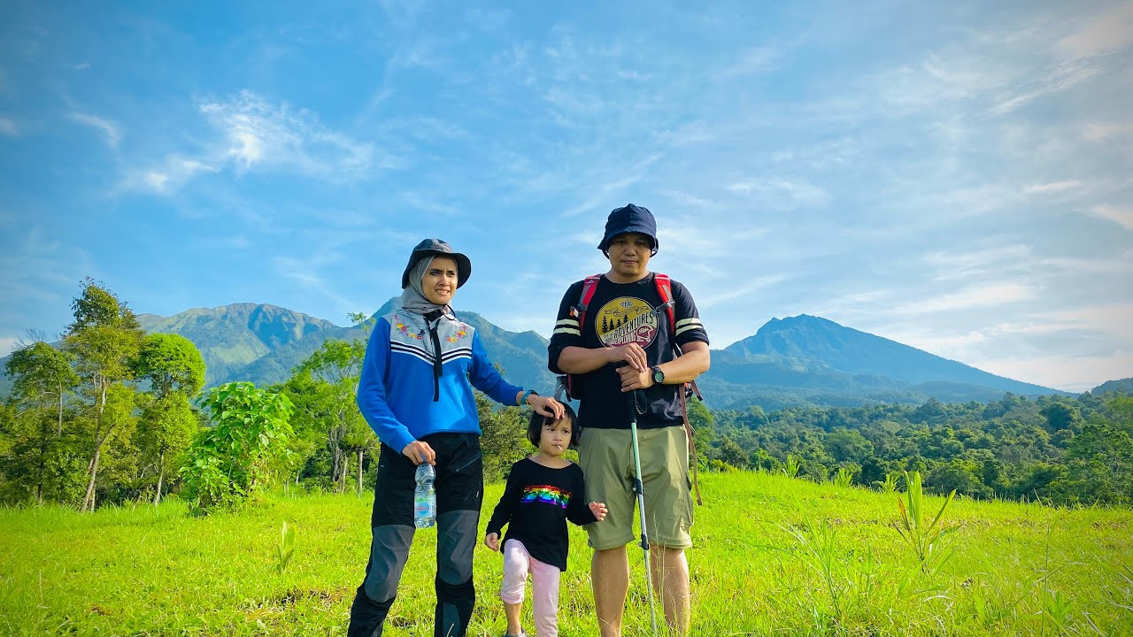 Camping Ground Bukit Penantian Tetebatu Lombok Timur Bersih Sejuk Jalan Mulus