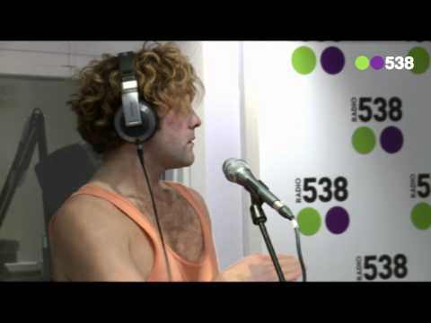 Radio 538: Paul Turner & Gianna Tam - Animal | Live bij Evers Staat Op
