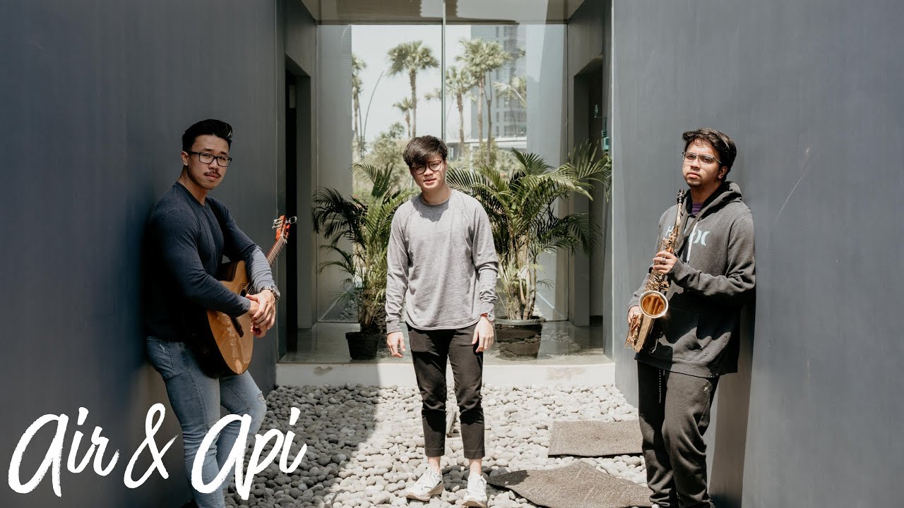 Air Dan Api Naif Eclat Cover Lirik Chords Chordify