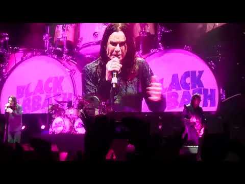 Paranoid - Black Sabbath (in Moscow 2016)