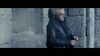 James Bond Vs Raoul Silva At Skyfall James Bond 007 Daniel Craig