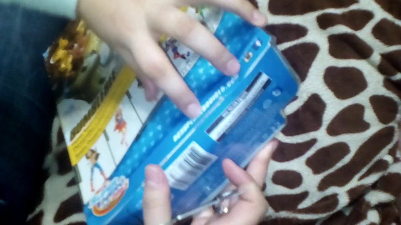 DC SUPER HERO GIRLS DOLL REVIEW BUMBLEBEE