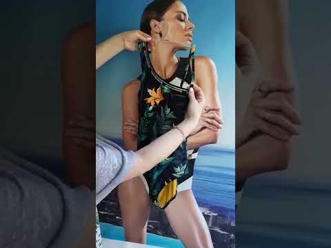 Купальник роздільний топ Marc&Аndre L2101-Y-192 (чорний з принтом), видео 1