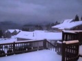Miniature de la vidéo de la chanson Snowy
