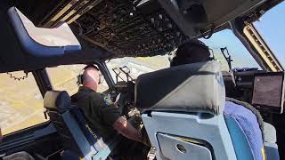 Boeing C17 assault landing cockpit video at March Air Reserve Base