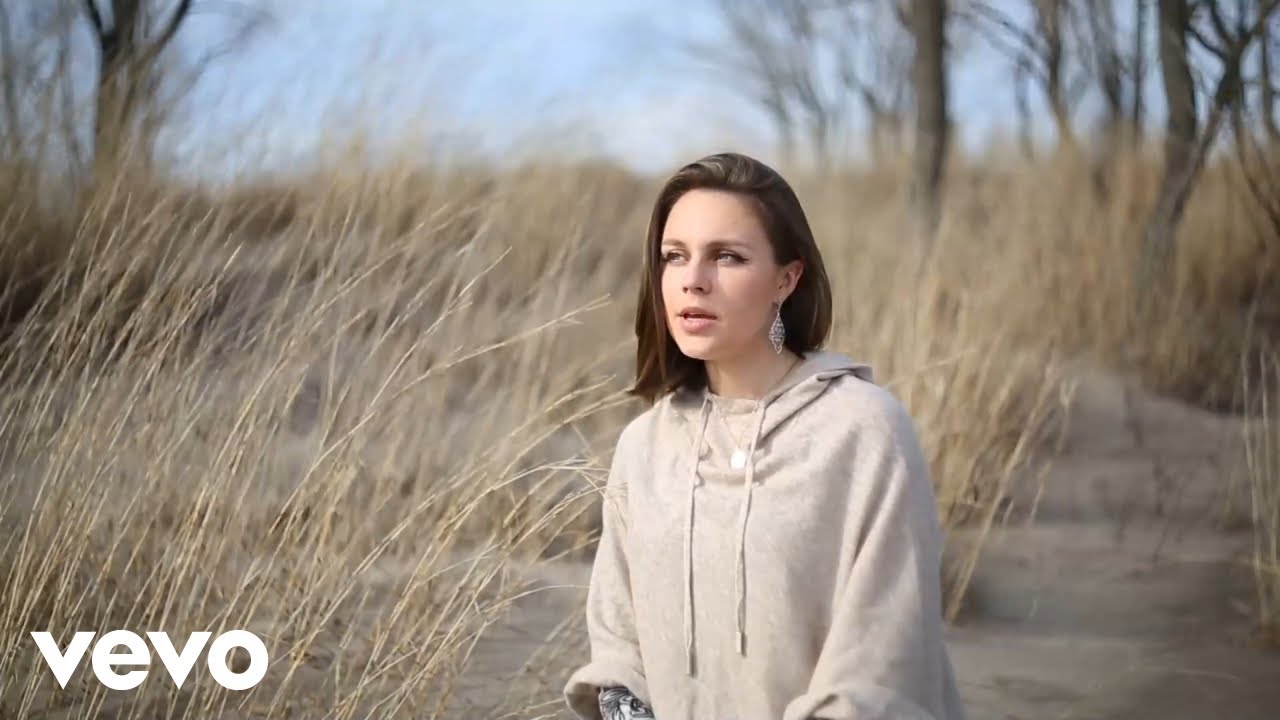 Video von Ekaterina Shelehova 
