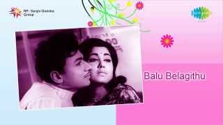 Watch the romantic song,"cheluvada muddada" sung by pb sreenivos and p
susheela from film balu belagithu. cast: rajkumar, jayanthi, n
bharathi, dwarakish...
