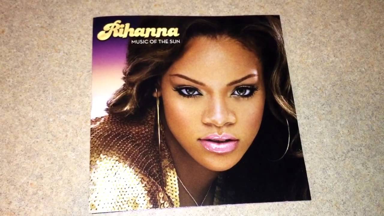 Unboxing Rihanna - Music of the Sun