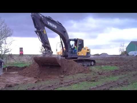 excavator-volvo-220-dl-7