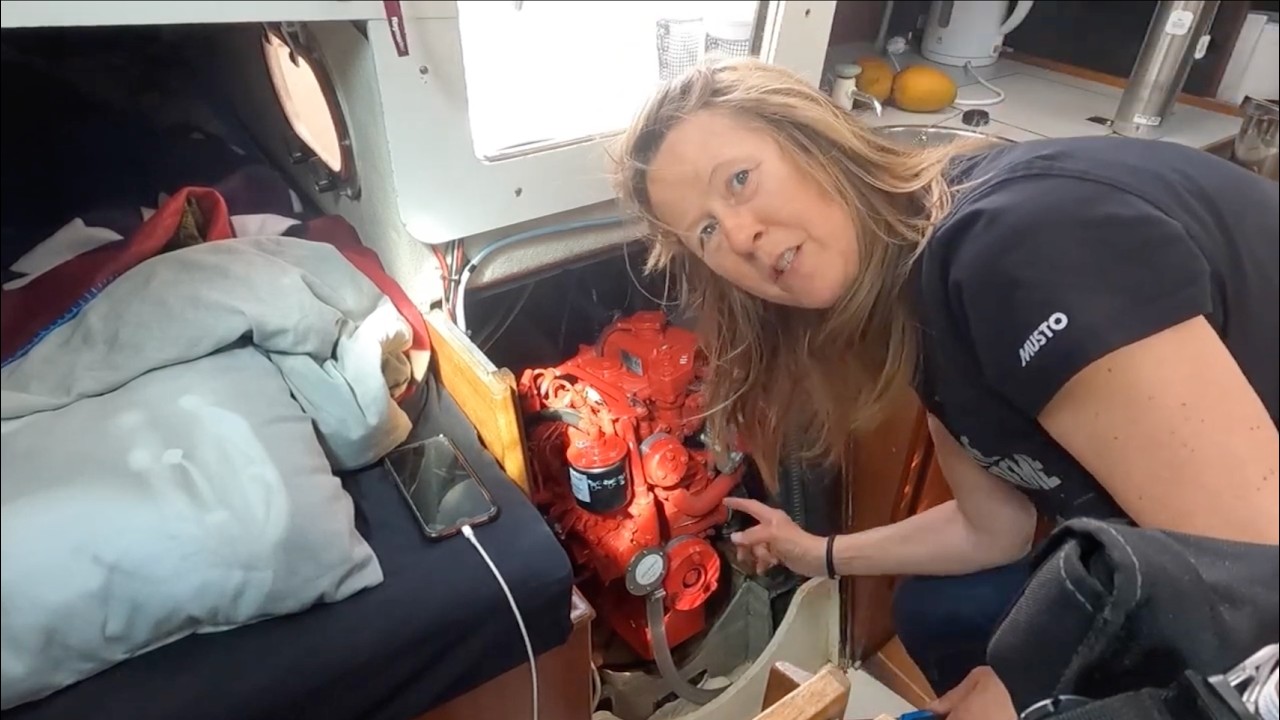 ⁣Alternator Failure at Sea | Solo Sailor Fixes Engine in Lowestoft - Ep  94 [EN]