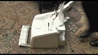 Celebrity In the Loop - trailer español Wealth