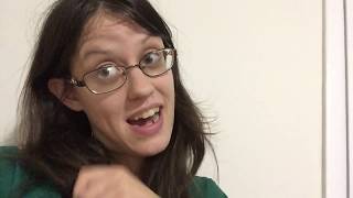 Mi Montras Miajn Legaĵojn! / I Show You What I’m Reading!