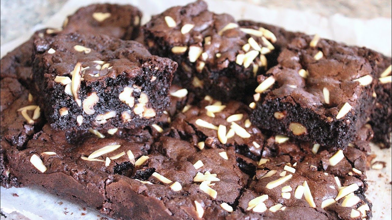 الوصفة الي كيحماقو عليها ولادي في دقائق بمكونات وطريقة مبسطة جدا براونيز رائع هش معلك ولذييذ جدا !!
