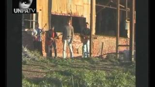 Video voorbeeld van "La Velada (Pto.San Julian)_Nos matamos solos (Video-2005).avi"