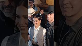 Biby Gaytán, Eduardo Capetillo y Lalo Capetillo posan juntos