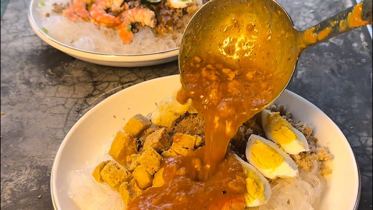 Minivlog | Nagluto Kami ng Palabok dito sa aming bahay kubo 🌾🏡