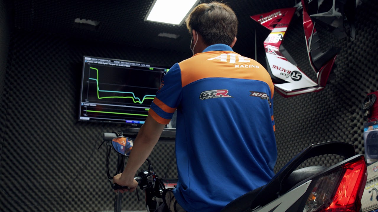 [4K] AFR Racing - YouTube