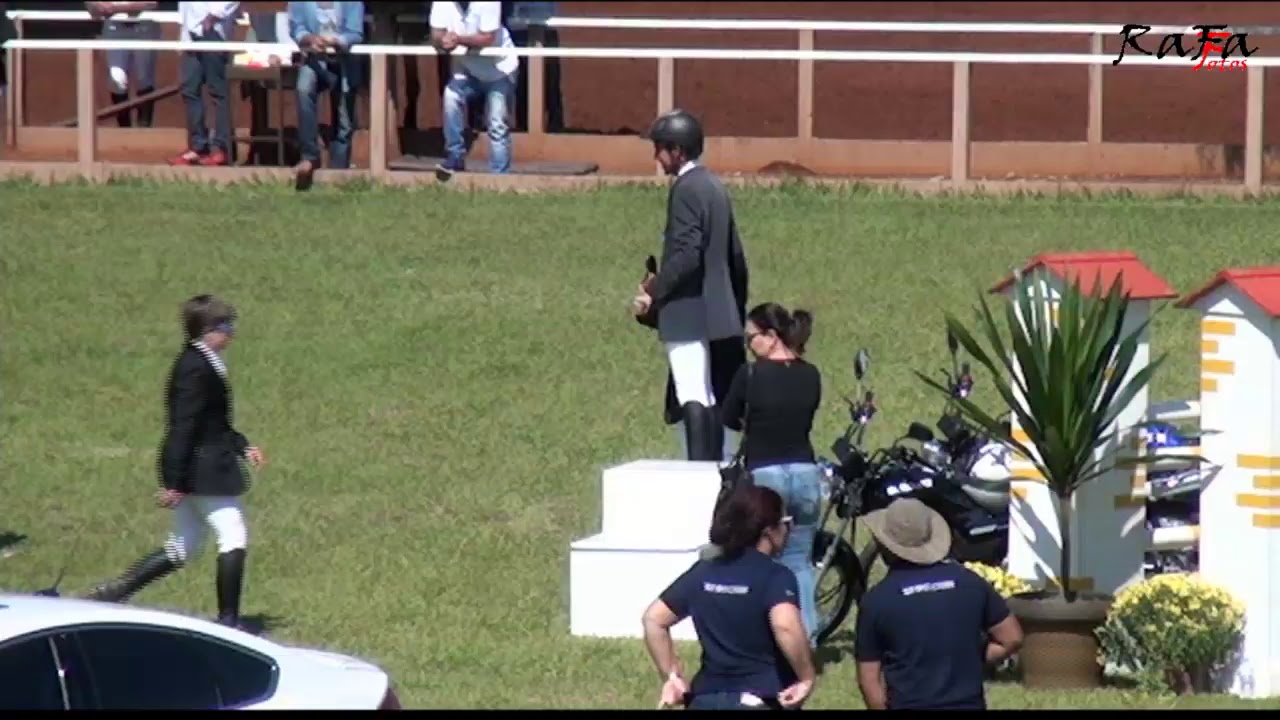 Transmissão ao vivo de Camera Hipismo