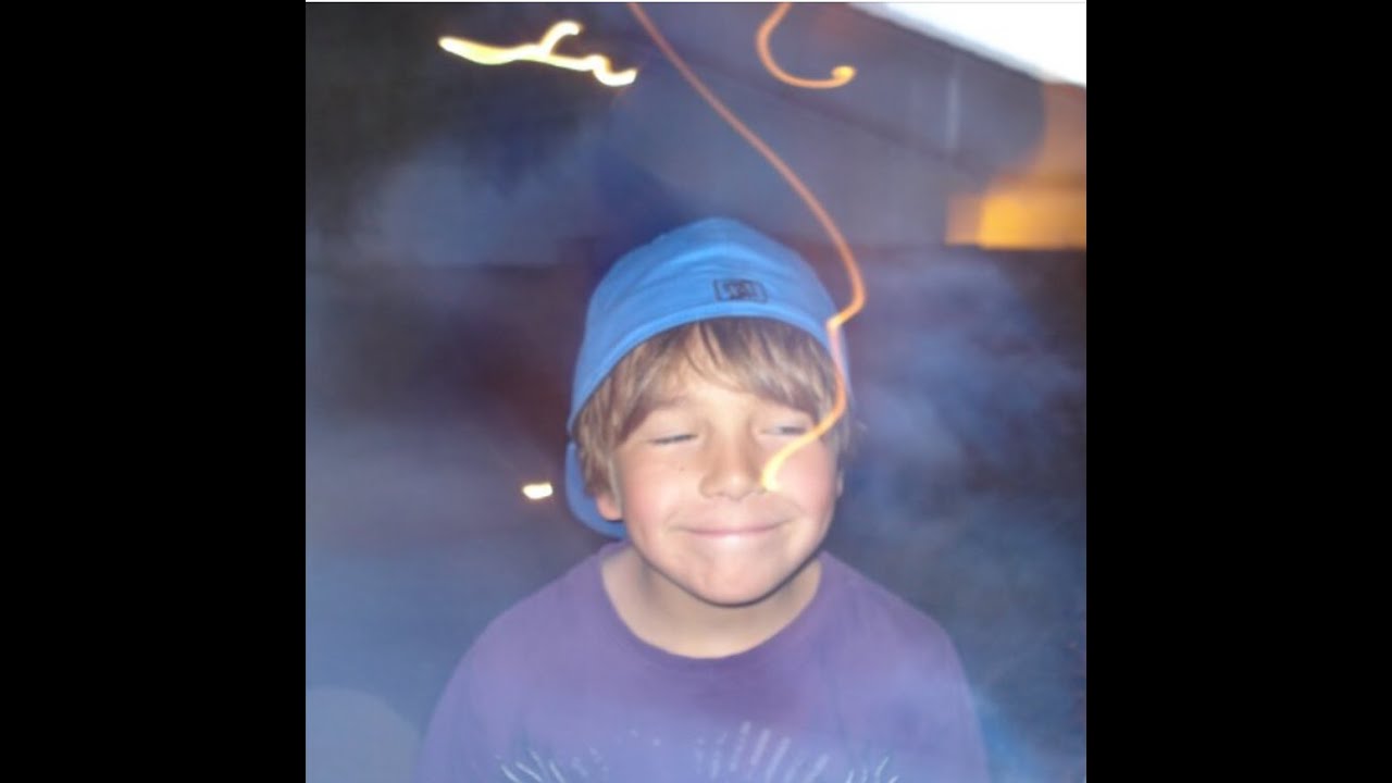 10:39pm • Yung Zedd • Chill music • [  ♪  L O F I C H I L L  ♪  ]