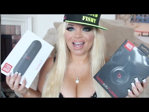 beats solo 3 разборка Holiday Gift Guide! 2014