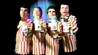 Gillette Foamy Barber Shop Quartet Commercial (1973)