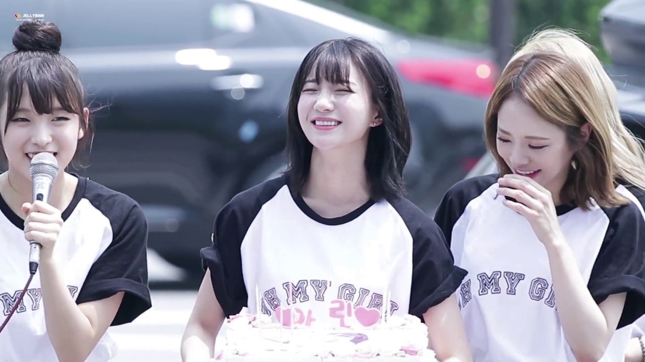 170909 오마이걸 비니 직캠 - 오늘은 유빈이 생일이지윱💜