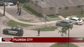 Man shoots at postal service worker in Miami-Dade