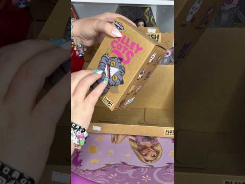 Fuggler Alley Cats #shorts #viral #unboxing #shortfeed #catshorts #cute #plush #plushies #plushie