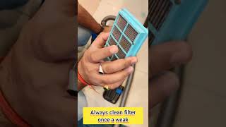 How to use Philips Vacuum - Philips Power pro compact Bagless vacuum cleaner screenshot 5