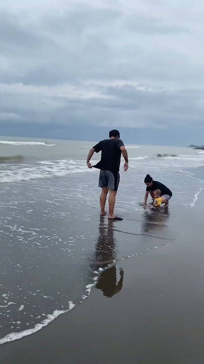 Morning Atmosphere at Alam Indah Beach, Tegal City, Central Java #pai #pantaialamindah #kotategal