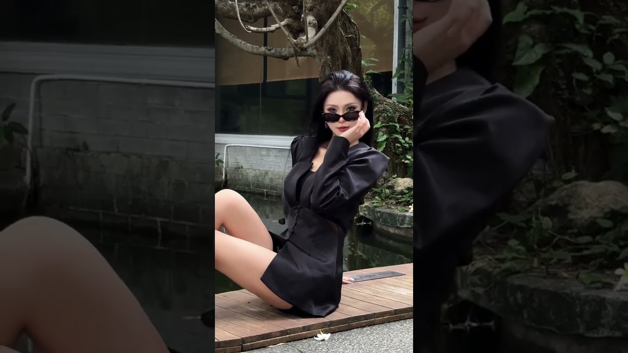 Here comes your sister