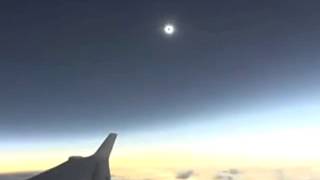 The Total Solar Eclipse In 30 Seconds Seen From a Plane