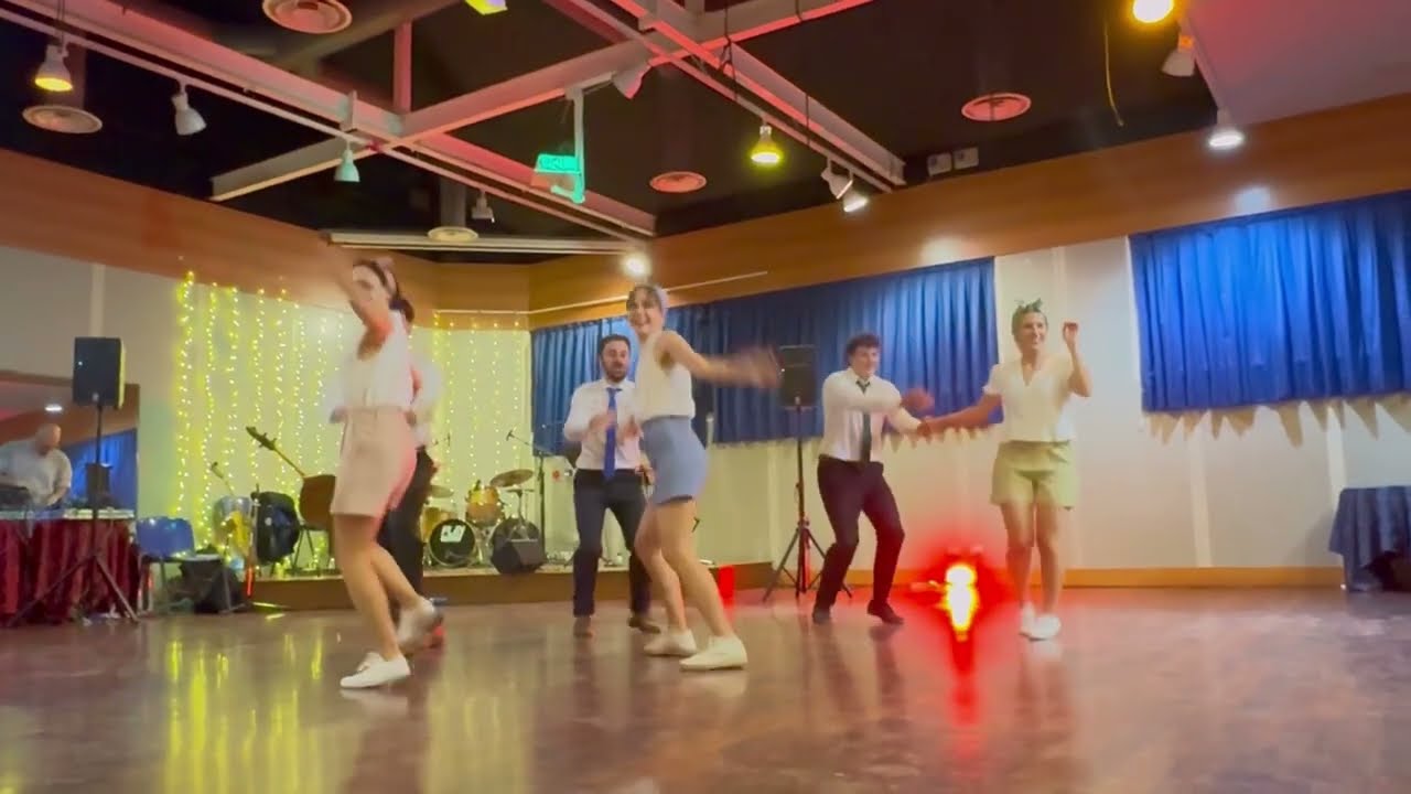 Lindy Hoppers - Call me a Taxi