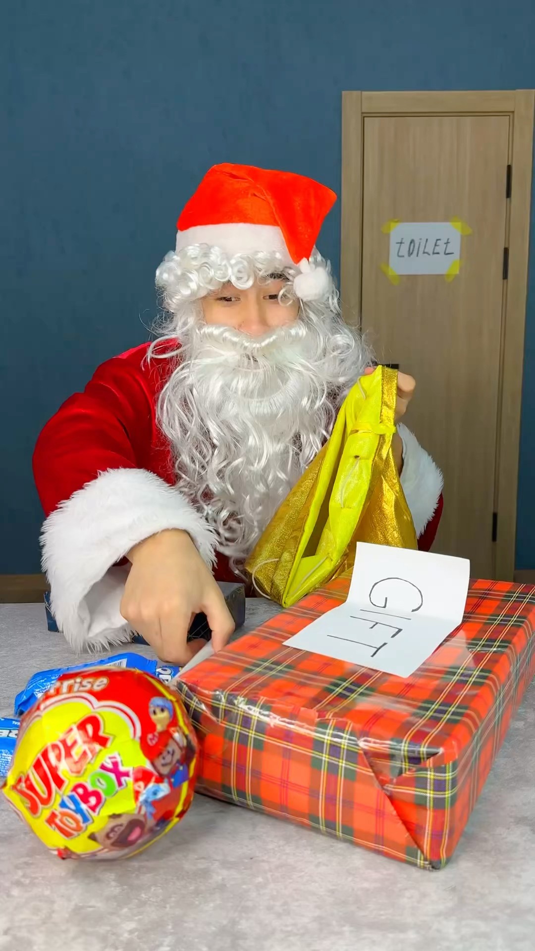 gift for Santa ?