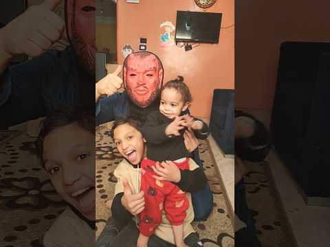 هذا مو حلوه مع البلالين والبنات الحلوين