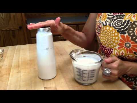 how-to-make-vegan-coconut-milk-whipped-cream