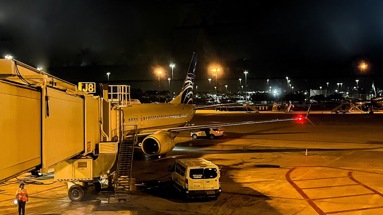 Copa Airlines 737-800 Economy Class Experience | Panama City (PTY) - Miami (MIA)